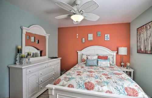 Coral Sunrise Waterfront Retreat With Pool And Patio!