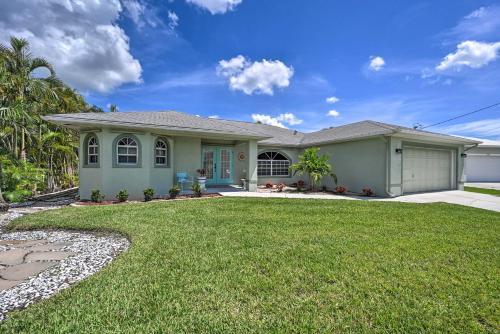 Canalfront Cape Coral Escape With Pool, Dock And Kayaks