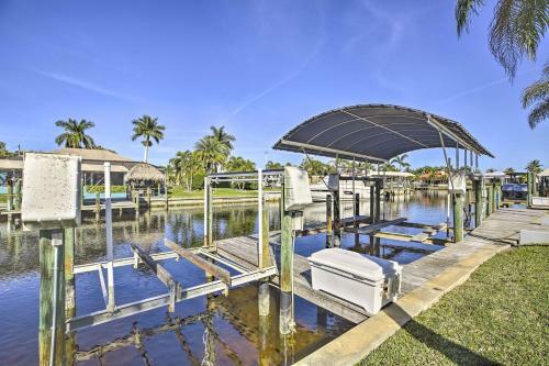 Canalfront Cape Coral Home With Dock And Bbq!