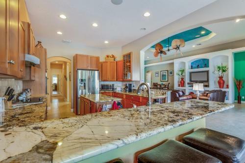 4 Bed 4 Bath Apartment In Cape Coral