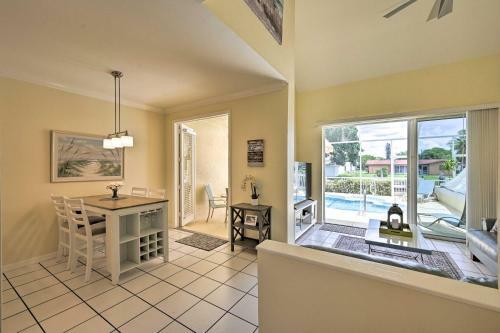 Cape Coral Escape With Screened Pool, Near Beaches!