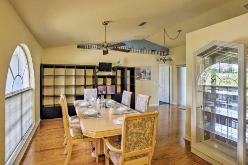 Cape Coral Villa With Pool - 7 Mi To Beach!