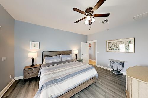 Exceptional Vacation Home In Cape Coral
