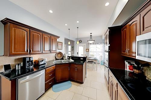Exceptional Vacation Home In Cape Coral