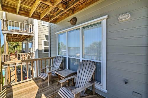 Apartamento Beachfront Cedar Key Condo With Pool, Spa And Views!