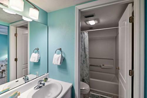 Apartamento Beachfront Cedar Key Condo With Pool, Spa And Views!