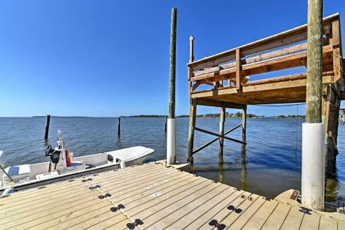Apartamento Beachfront Cedar Key Condo With Pool, Spa And Views!
