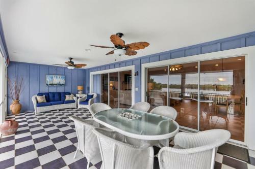 Baywatch Casa