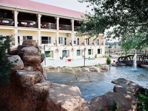 Neapol Hotel
