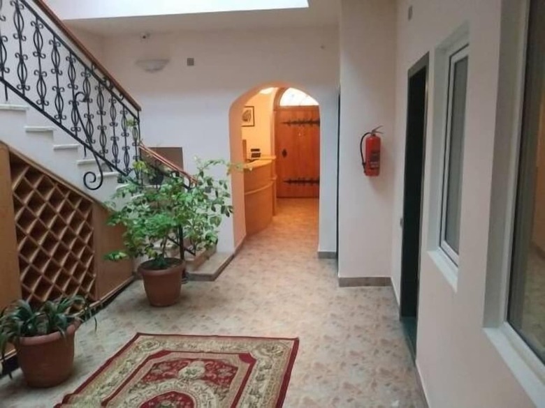 City Walls Hotel