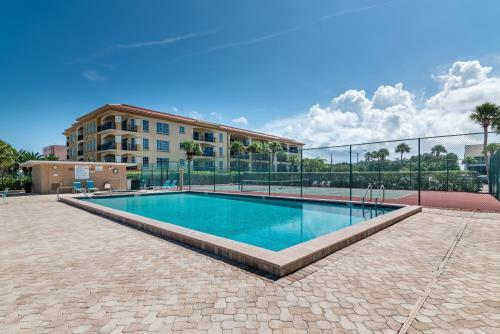 Apartamento Reflections Gulf Front Condo With Ocean Views