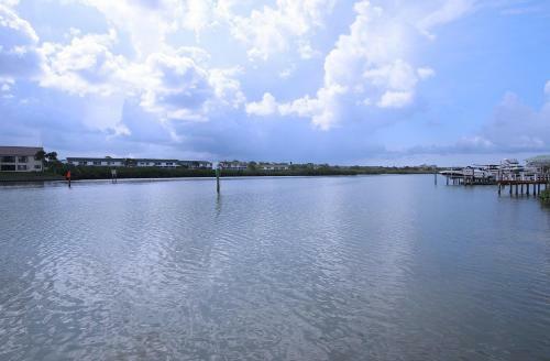 Quiet Waters By Florida Lifestyle Vacation Rentals