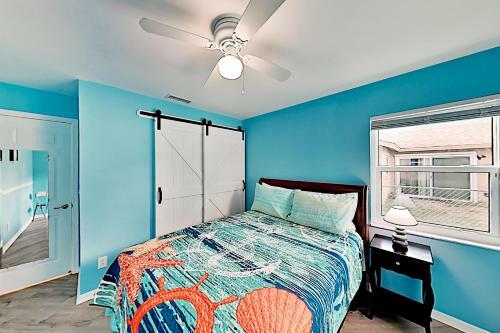 Remodeled Escape - Central To Beaches, Restaurants Home