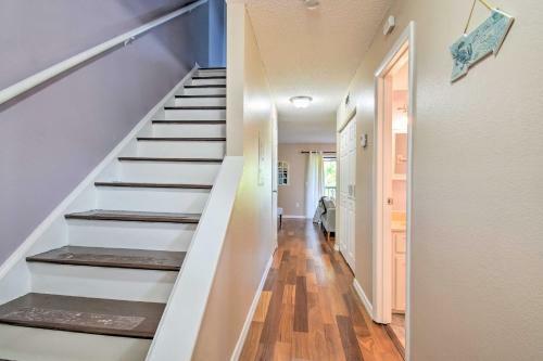 Indian Shores Townhome With Pool Access And Kayaks