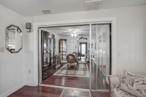 Seas The Day - Monthly Beach Rental Home