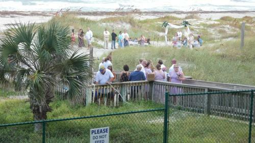 Cocoa Beach Ocean Landing Resort? Ocean Front Apartment