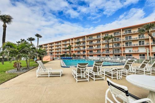 Apartamento Oceanfront Cocoa Beach Condo With View -walk To Pier!