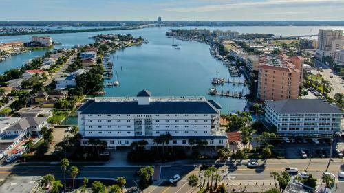 Apartamento Dockside Condo With Pool 2blocks To Clearwater Beach