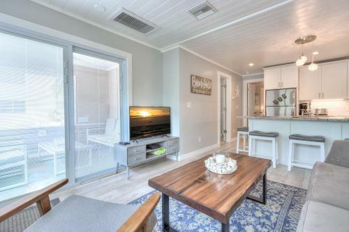 Island Vibes III - Weekly Vacation Rental Cottage