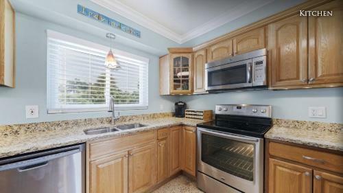 The Red Door Beach Cottage At Cocoa Beach