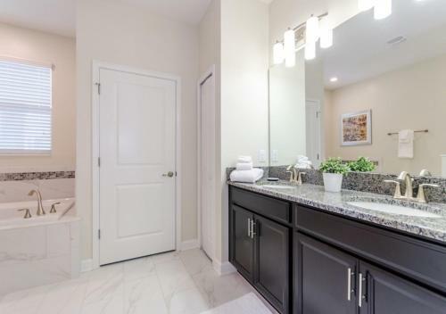 Champion Gates American Luxury Resort Home