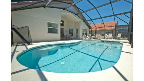 Solana - 4 Bedrooms House W/pool-4652so