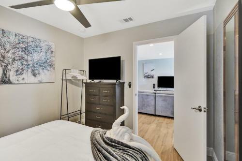 Private Pool Beautiful Updated 4br Home 2bth