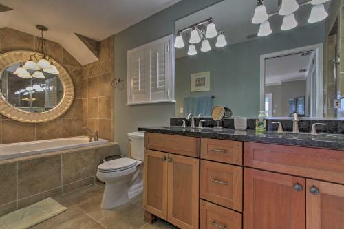 Waterfront House On Kings Bay With Dock And Lift!