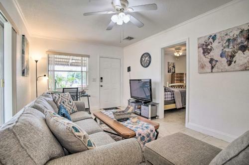Dania Beach Home With Grill 2 Mi To Boardwalk!