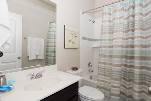 Spacious And Gorgeous Single Home With Game Room St5148