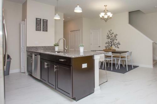 Champions Gate - 5 Bed - Home With Private Pool
