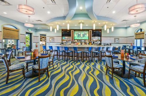 Emerald Oasis Elegant Pool House 8 Miles To Disney