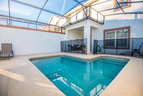 Villa Four Bedrooms Champions Gate 1594mvd