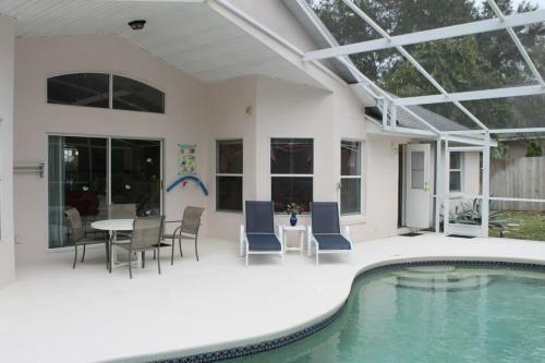 California Boulevard Villa 327