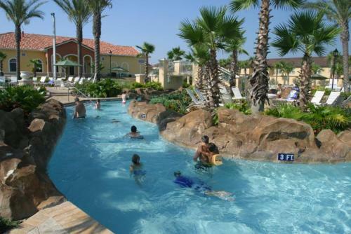 4 Bed 3.5 Bath Townhome In Regal Palms Resort