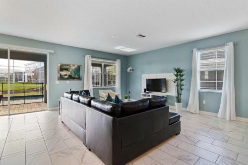 Gorgeous Championsgate 8 Bedroom Pool Home