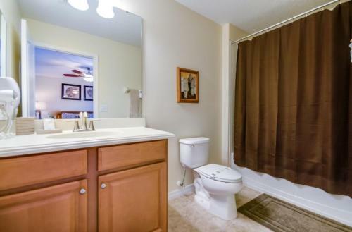 Serenity Retreat Beautiful Home Accommodate 10 Guests
