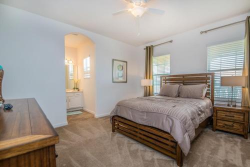 Six-bedroom Villa 4164