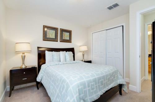Multiple Vacation Homes In A Golf Resort And Private Pool