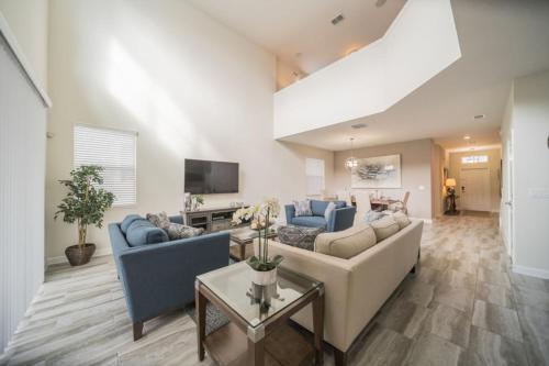 Luxury And Modern Single Home With Private Pool Cg1648