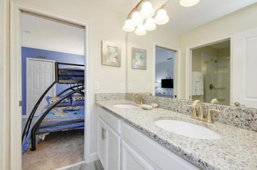 Beautiful Themed Single Vacation Home With Private Pool Cg9159