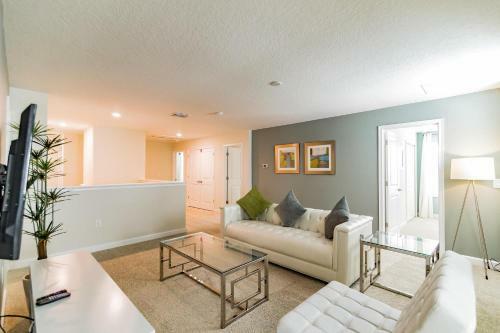 9073hs- The Retreat At Championsgate