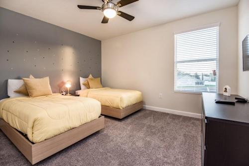 1622 Moon Valley Drive Villa #221526 Villa