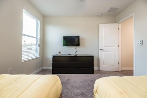 1622 Moon Valley Drive Villa #221526 Villa