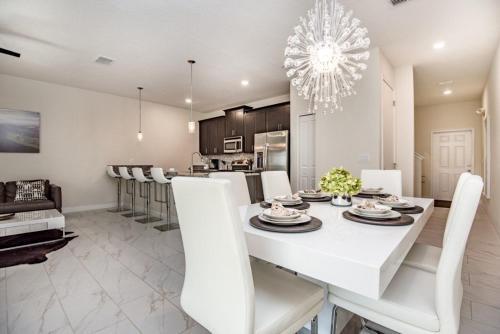 Villa Four Bedroom On Moon Valley 2951e