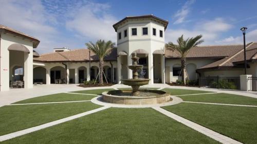 Villa Four Bedroom On Moon Valley 2951e