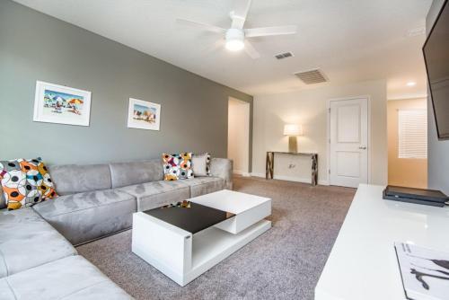 5476 Solterra Circle House #221632 Home