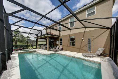 Palm Retreat Villa