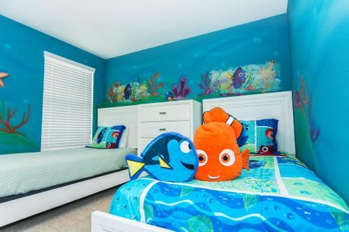Modern Vacation Single Home With Themed Bedrooms Cg1593