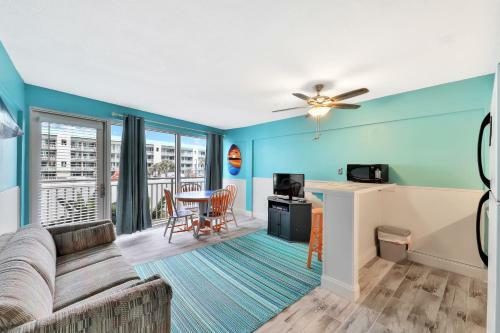 Daytona Inn Unit 227